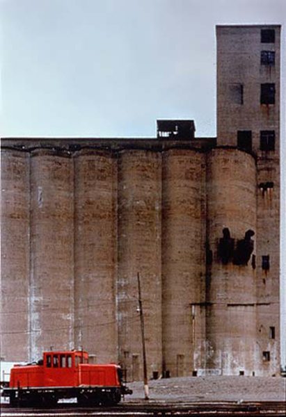 buffalo-grain-elevators-3