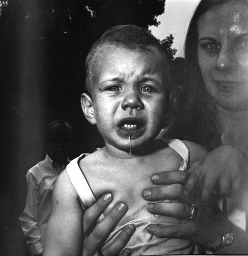 diane_arbus_mother-web_