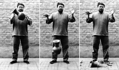 Ai-Weiwei-Dropping-a-Han-Dynasty-Urn-1995-web_