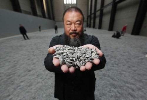 ai-weiwei-sunflower-seeds-tate-web_