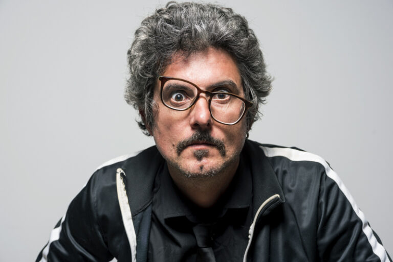 Nelo Curti en la fiesta del 10 aniversario de la escuela de fotografía Mistos de Alicante