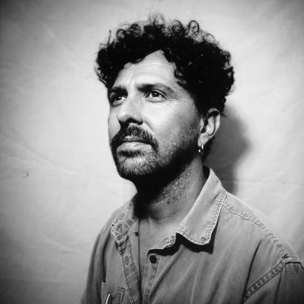 Presentación de "Punto Ciego" de Santi Donaire en la escuela de fotografía Mistos (Alicante)