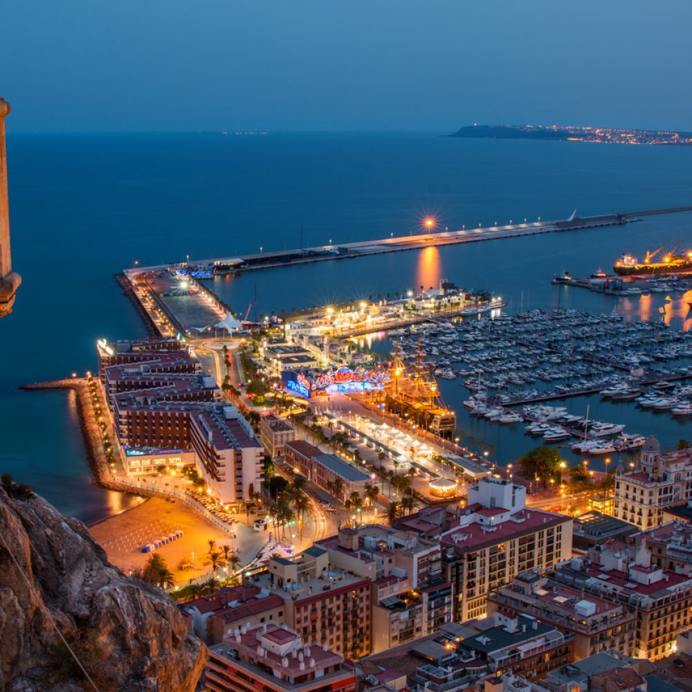 Salida fotografía nocturna por Alicante Escuela Mistos