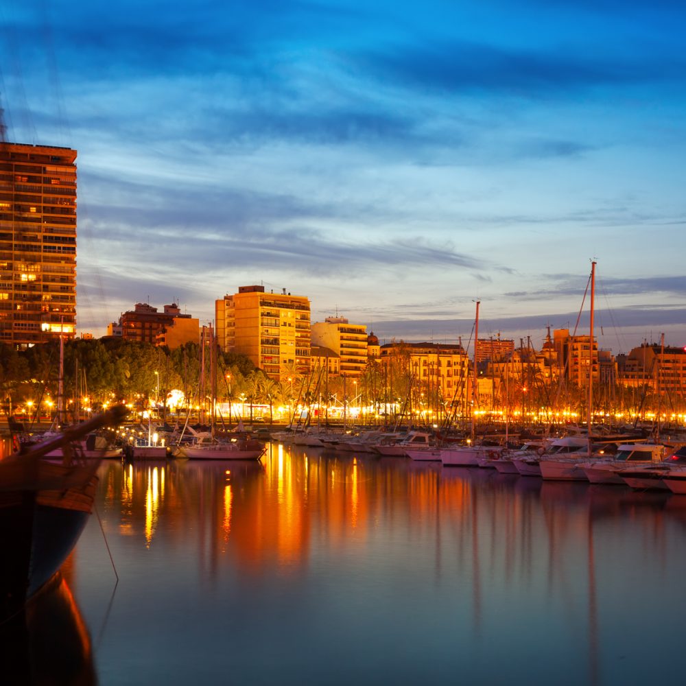 Salida fotografía nocturna Alicante escuela Mistos paisaje street photo larga exposición